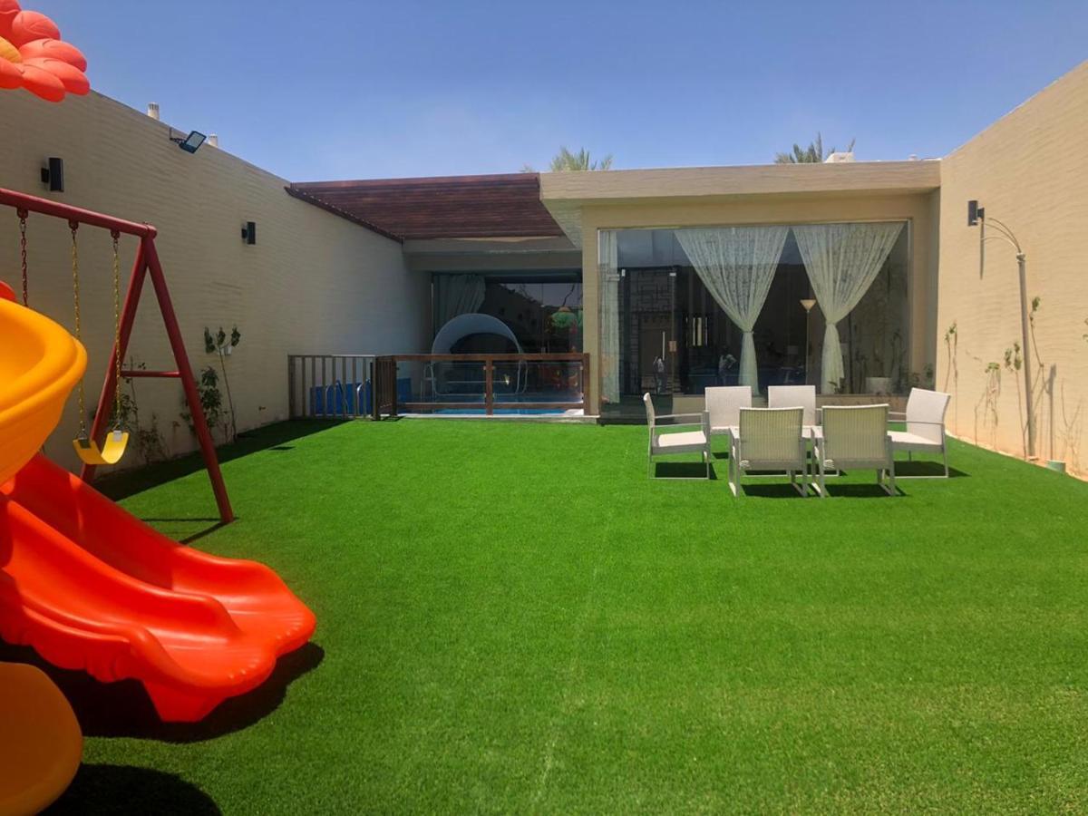 V1 Resort Riyadh Luaran gambar